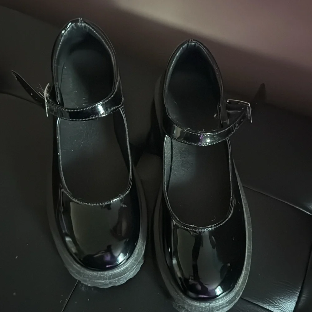 Wild Diva Black Platform Mary Jane Shoes - Picture 2 of 4